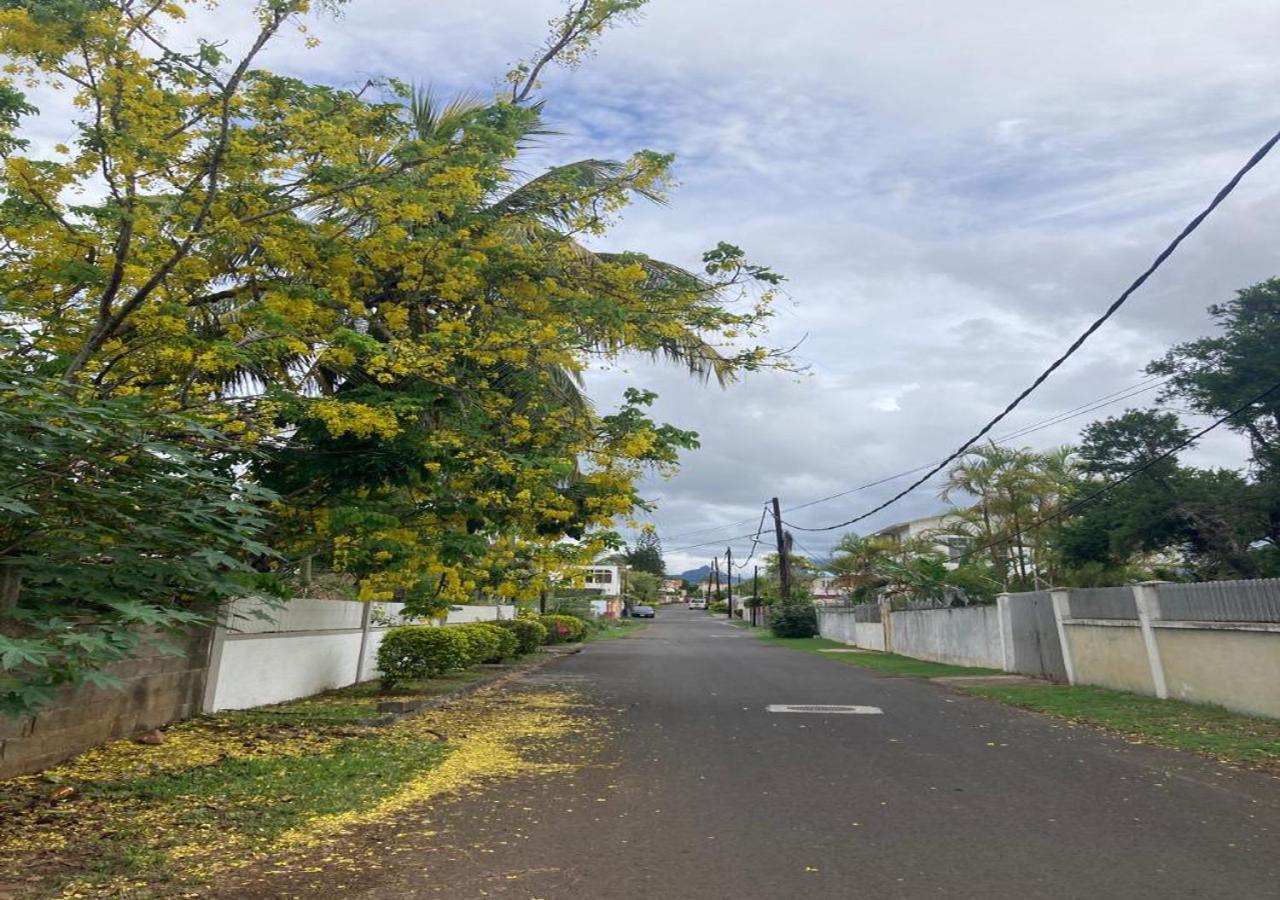 R Garden Villa Au Calme De Baie Du Tombeau, Appartement Familiale De 3 Chambres Et Cuisine 外观 照片