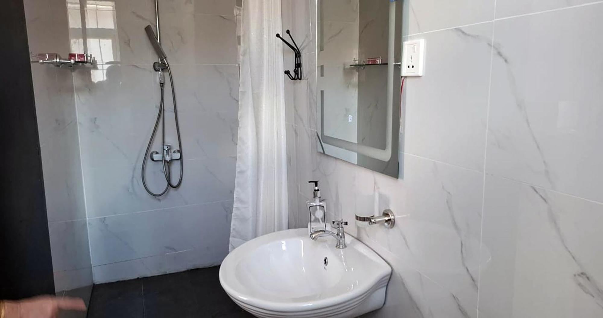 R Garden Villa Au Calme De Baie Du Tombeau, Appartement Familiale De 3 Chambres Et Cuisine 外观 照片